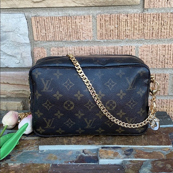 Louis Vuitton Handbags - Louis Vuitton Black and Gold Crossbody Bag